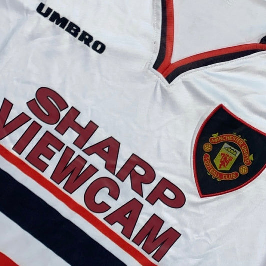 Manchester United 1997-1998 Away Retro Jersey