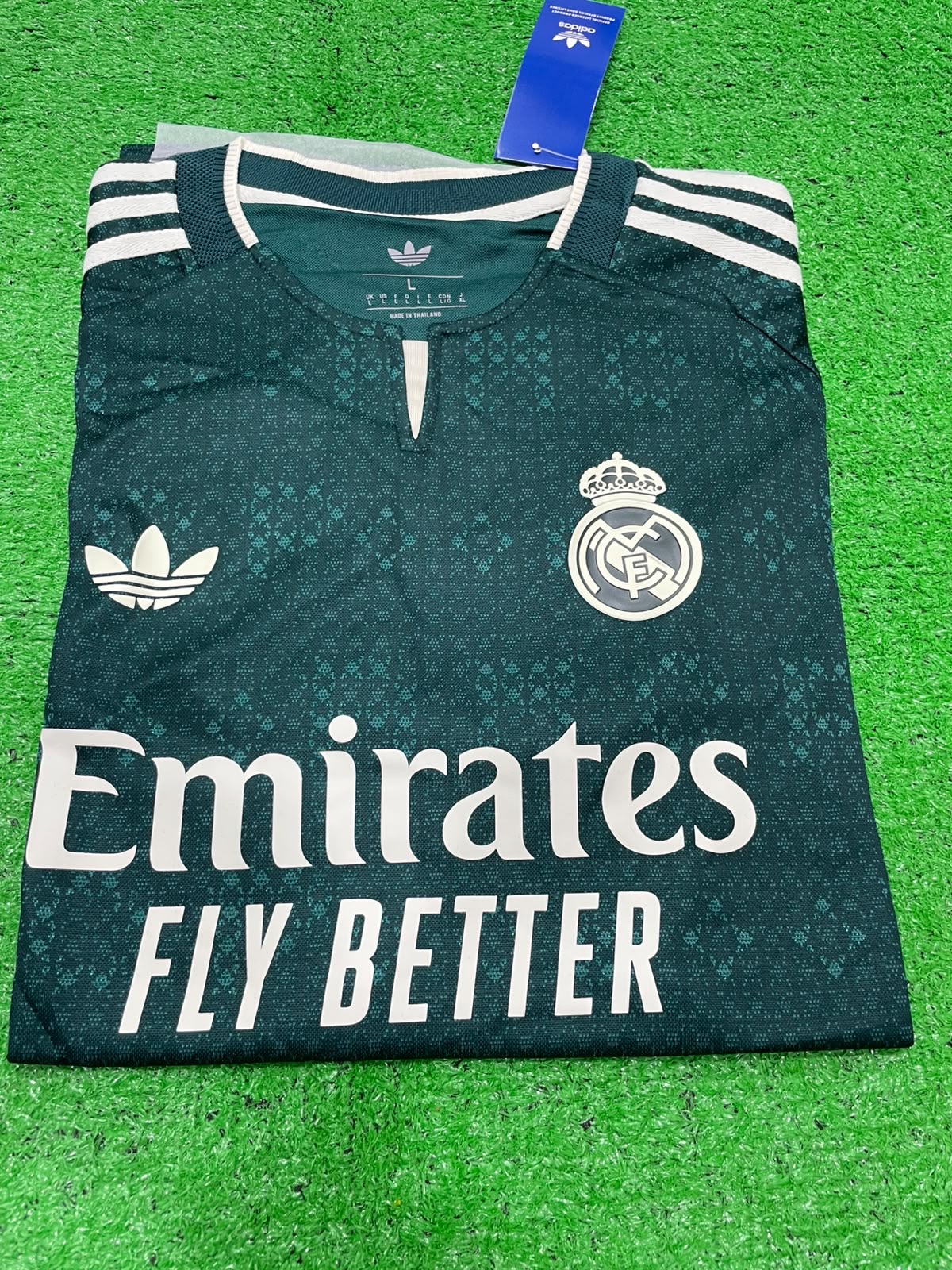 Real Madrid Away Jersey 26/27 – Player Version | Half Sleeves